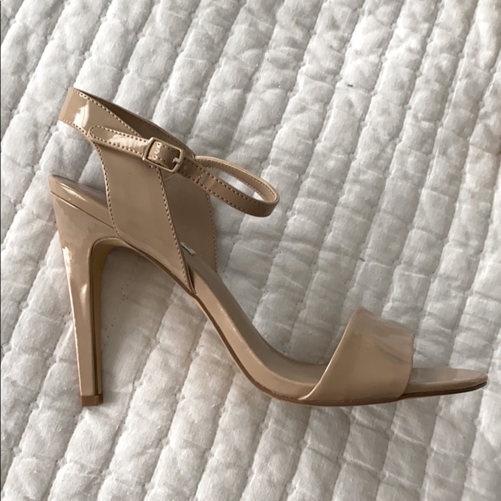 Steve Madden Nude Heel